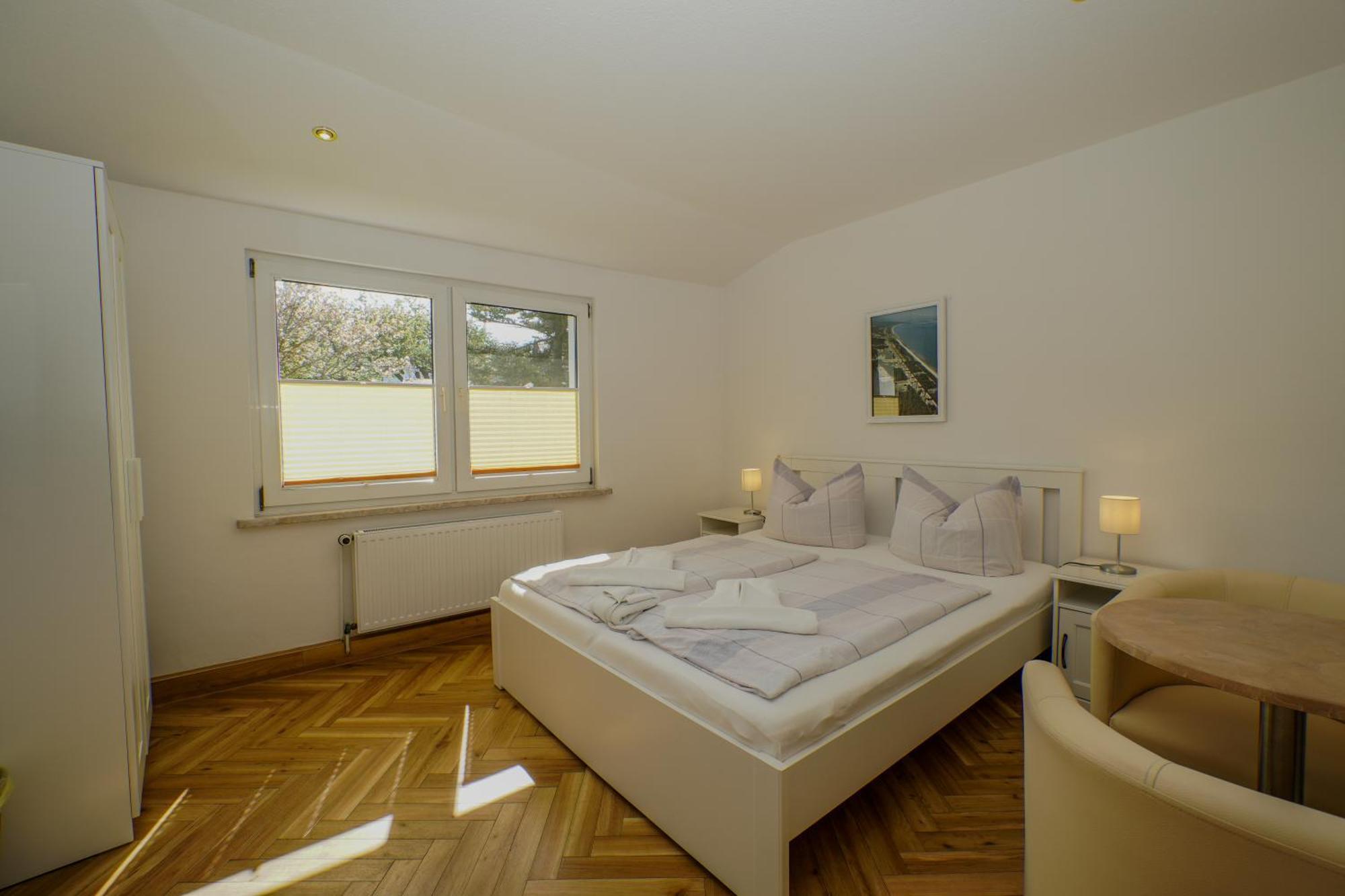 Pension Middel Binz Exterior photo