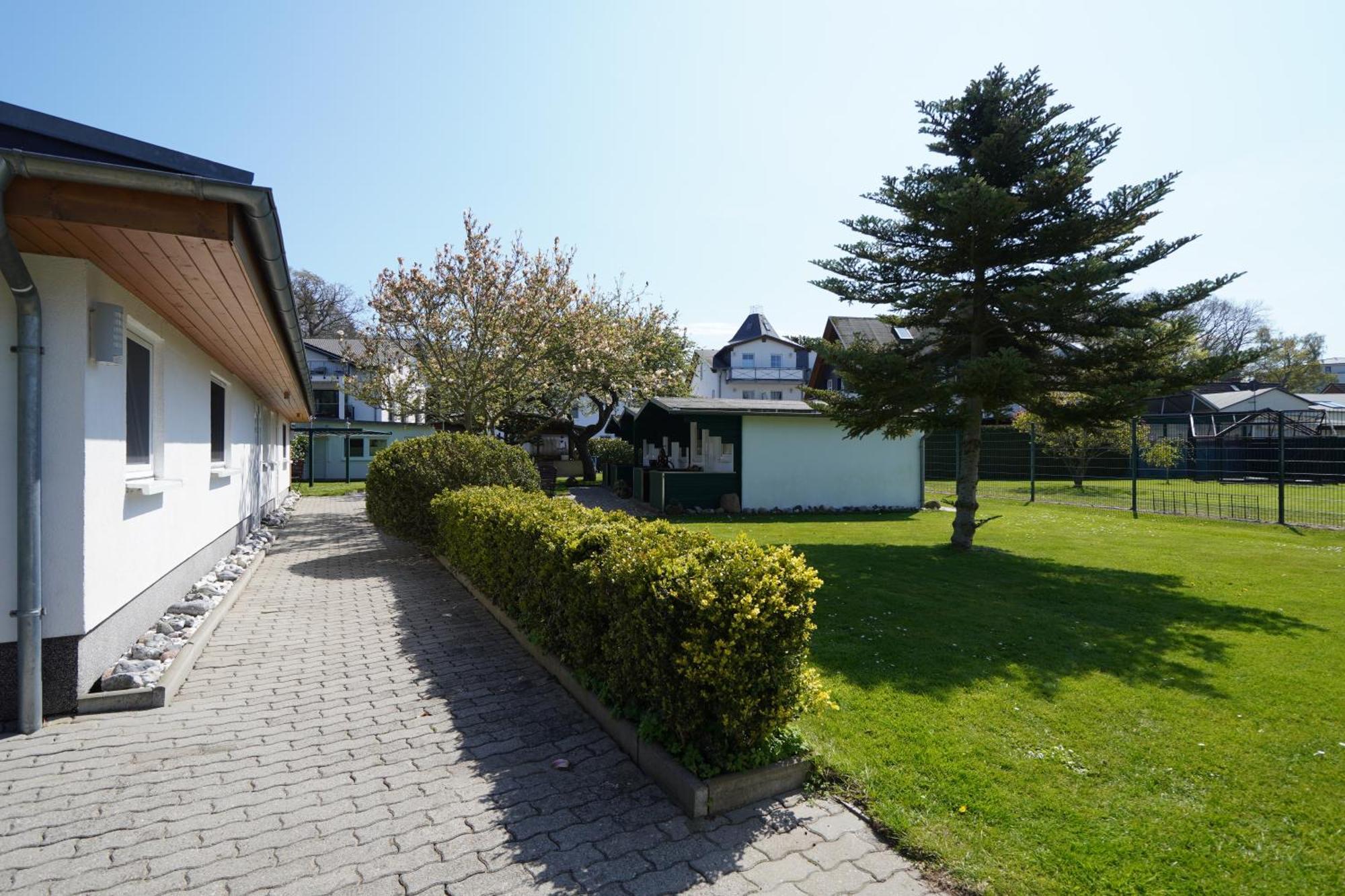 Pension Middel Binz Exterior photo